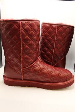 UGG Womens 8 Red Quilted Leather Classic Short Boots Shearling Lined